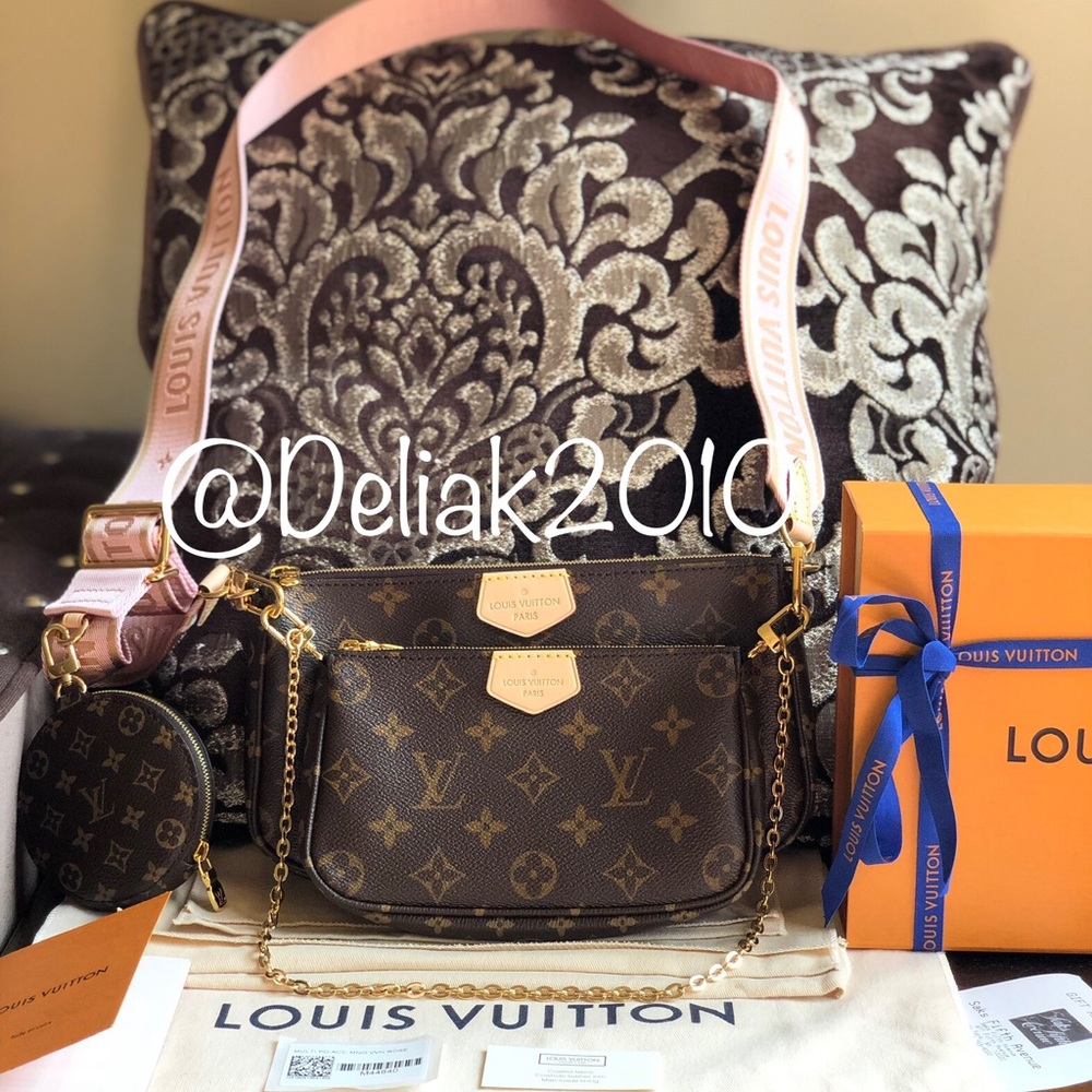 SOLD! Louis Vuitton Multi Pochette Accessoires